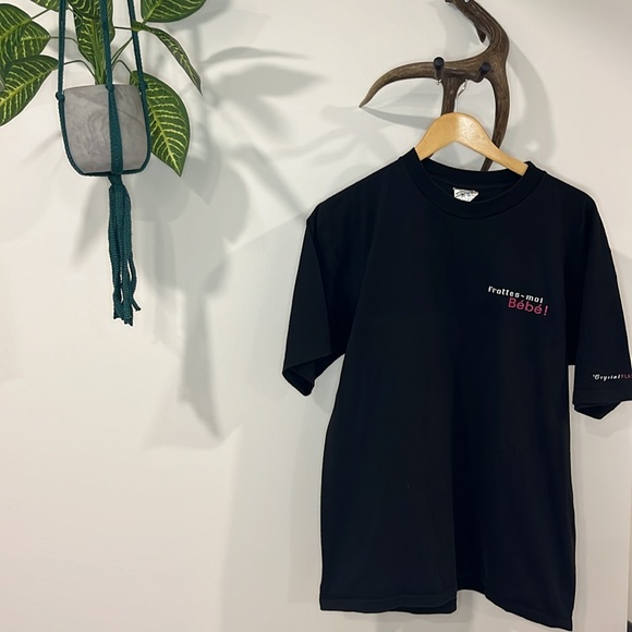 Vintage BeBe bootleg tshirt - Picture 4 of 4